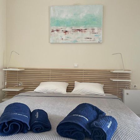 Seafront Lovely House - Kat'S Rentals Loutsa  Bagian luar foto