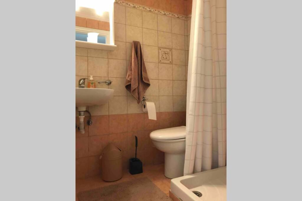Seafront Lovely House - Kat'S Rentals Loutsa  Bagian luar foto